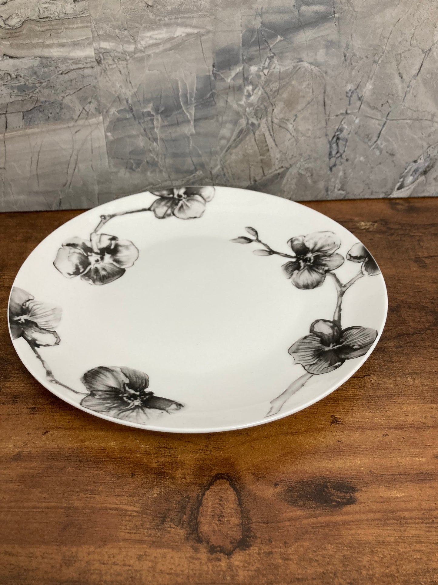 Flower black rose design 4 pcs serving Plates dishes Dessert Salad modern elegant set.