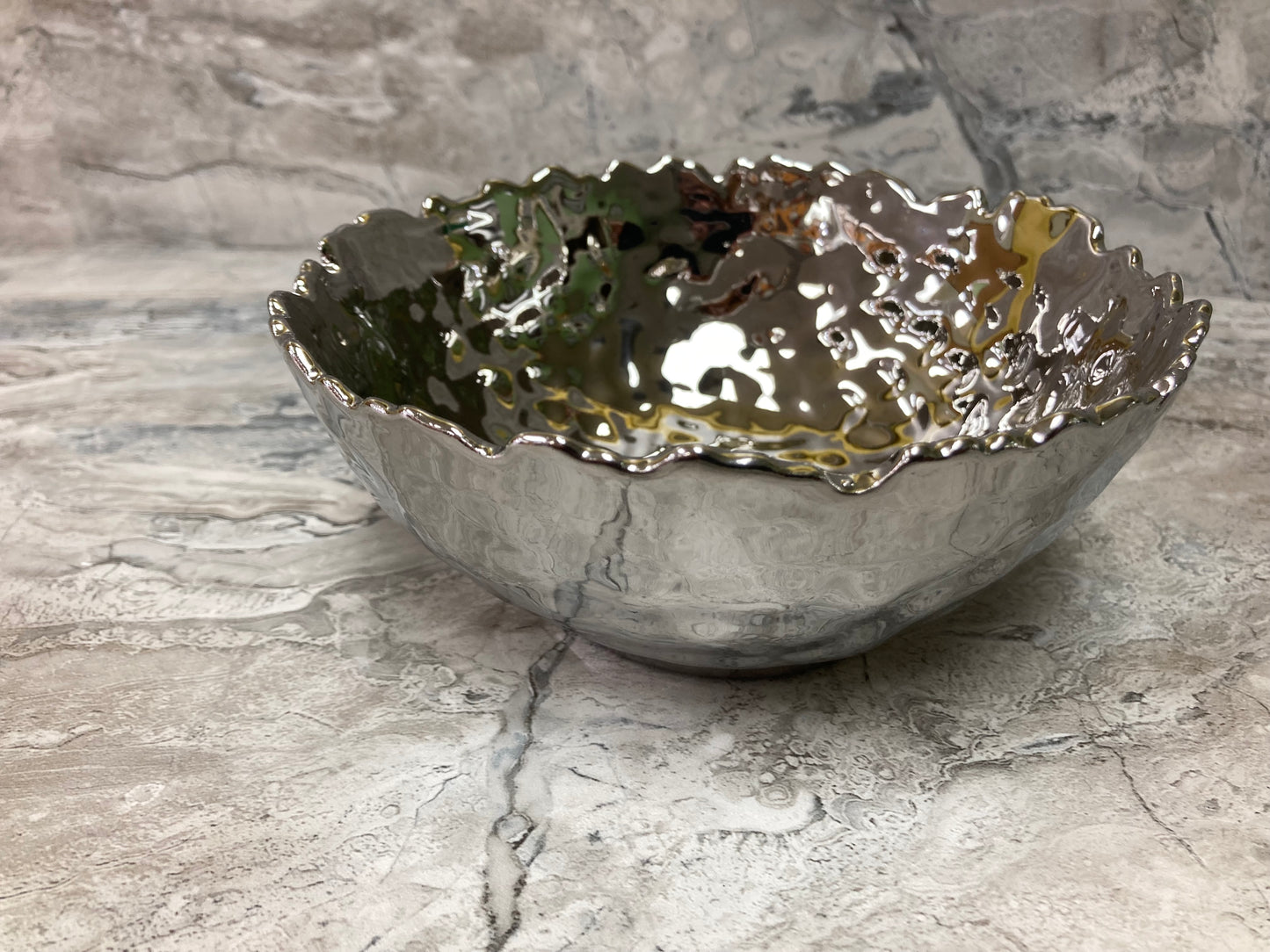 Ceramic Hammered Pattern Silver Color Set of 6 Round Bowl Salad Soup Dinner .