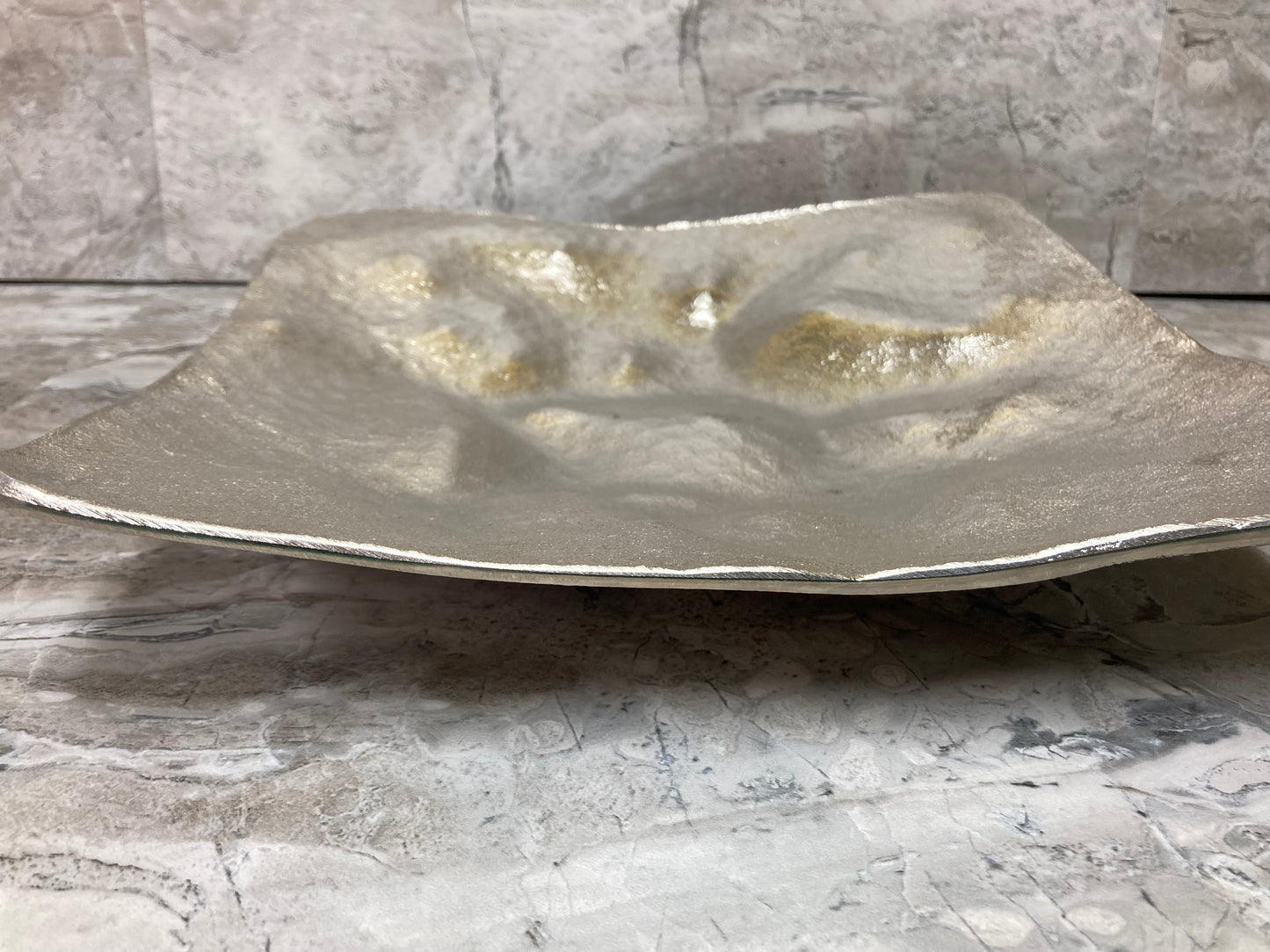 Hammered pattern Square Platter Metal Silver color.Home Decor