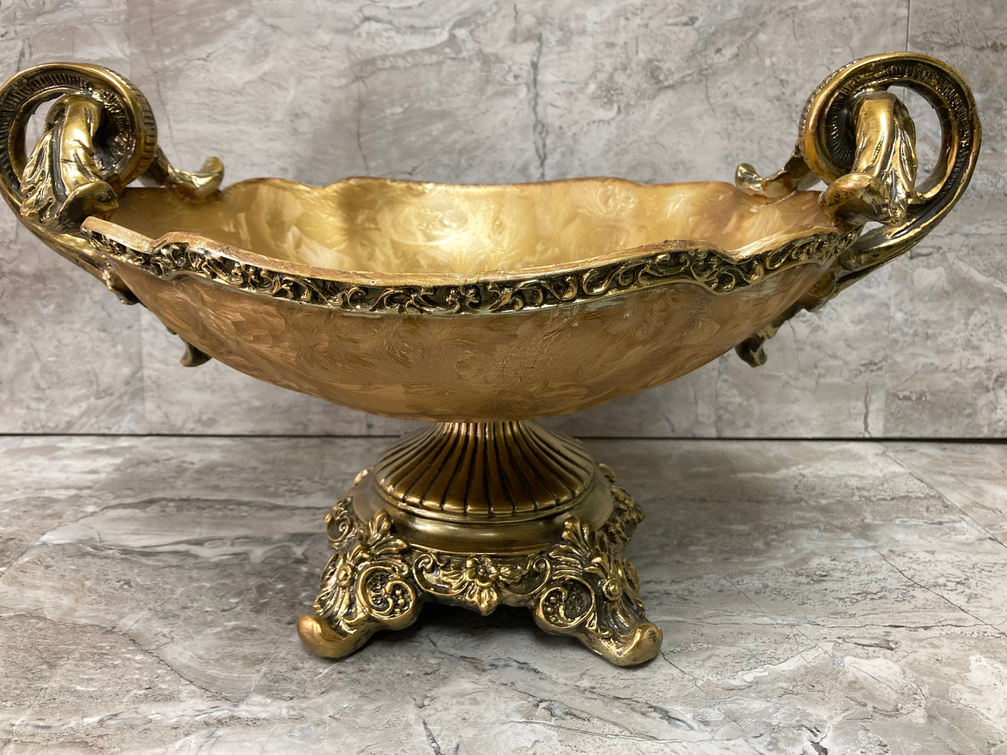 Footed Center piece Table Top Antique look Wood Like pattern Serving Fruit Home Decor.Poly Resin .