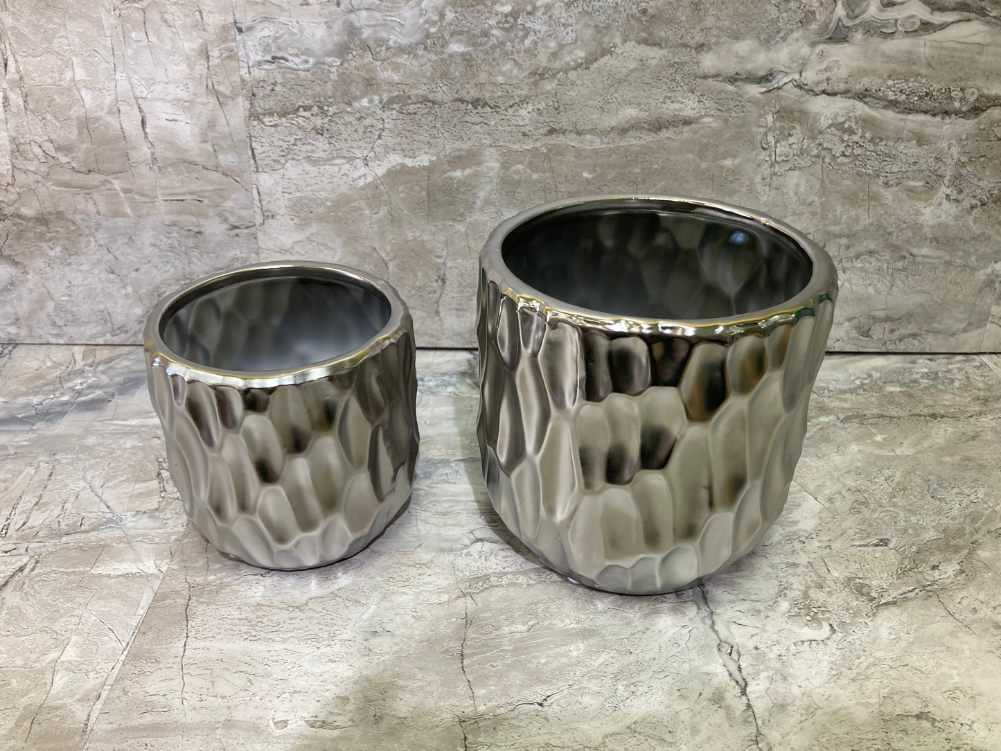 Ceramic Round Flower Plant Pot Vase with Wide Mounth and Embossed design Body Set of 2 ,Silver color Matte Finish