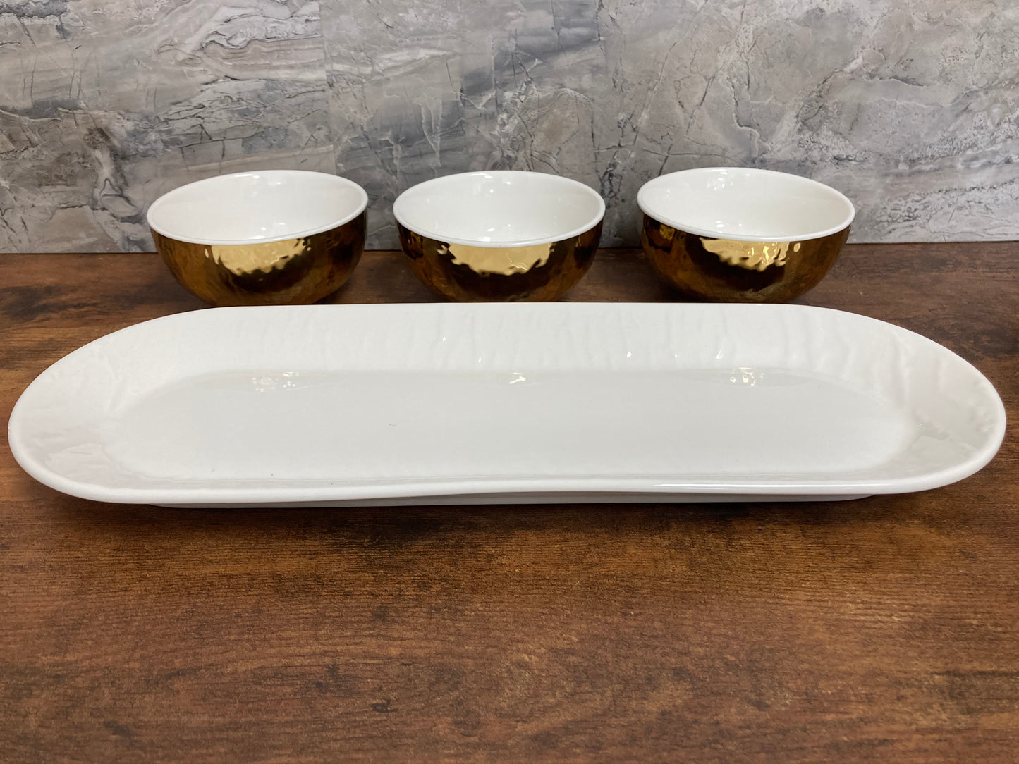 Ceramic 4 pcs set Tray with 3 round bowls with Gold outside ,Perfect for Serving Olives sauces...